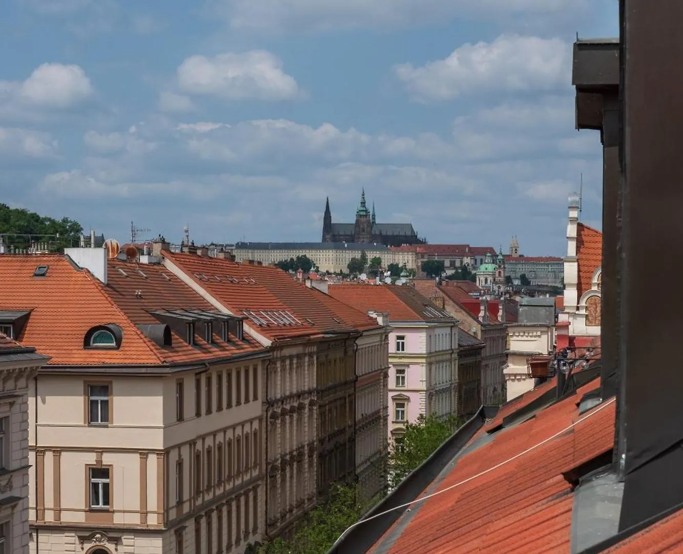 Prague Days - Terrace - Prague Castle View - Ac Apartment